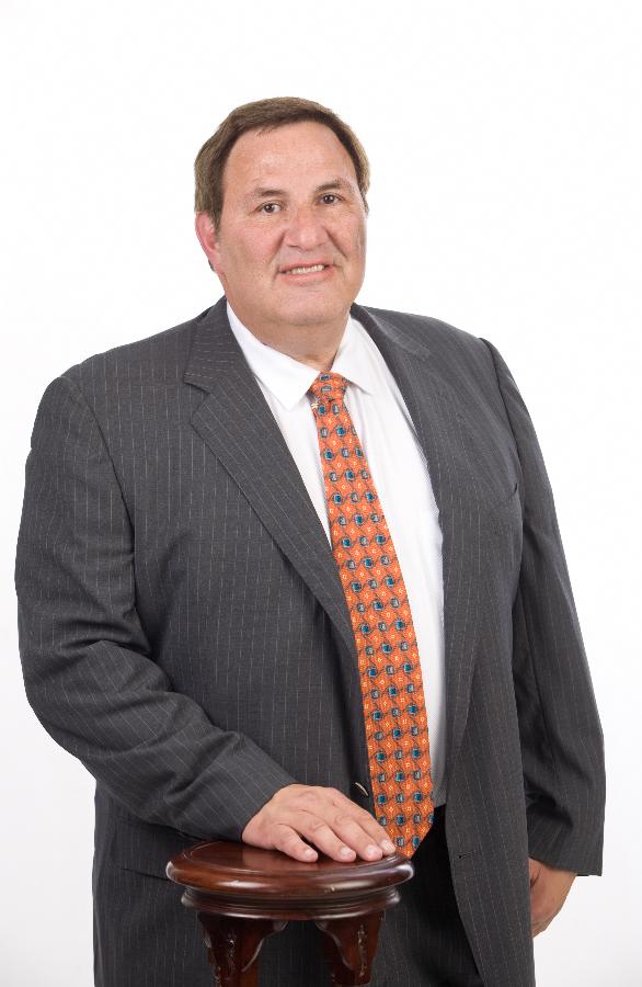 Steven Sacks